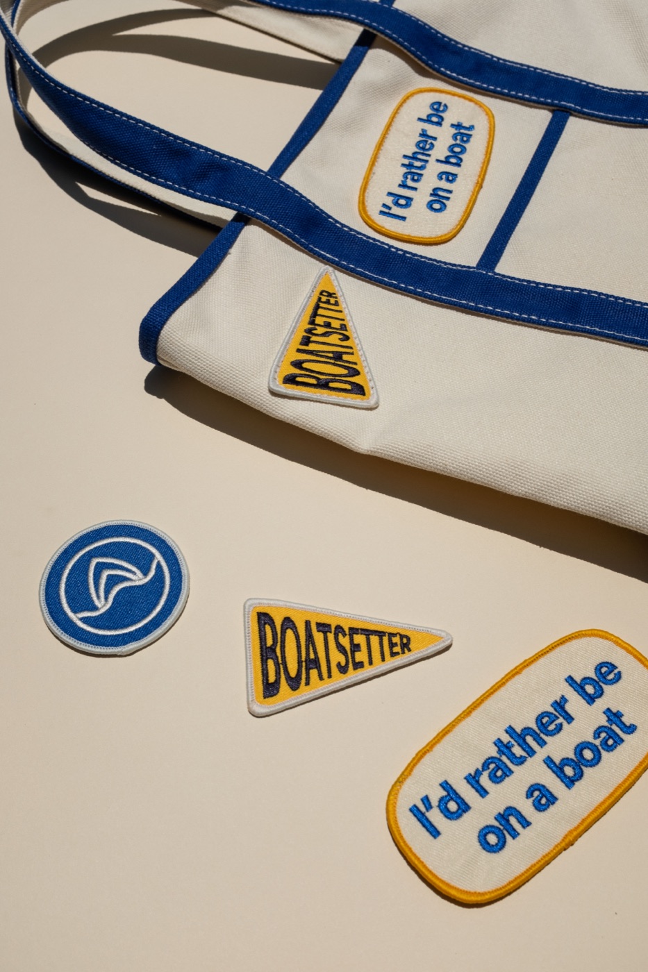 Boatsetter — Canvas Tote — Carry Shot