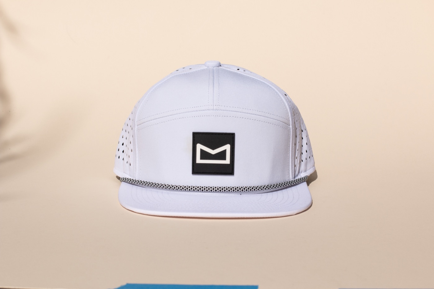 Client — Highline White Cap
